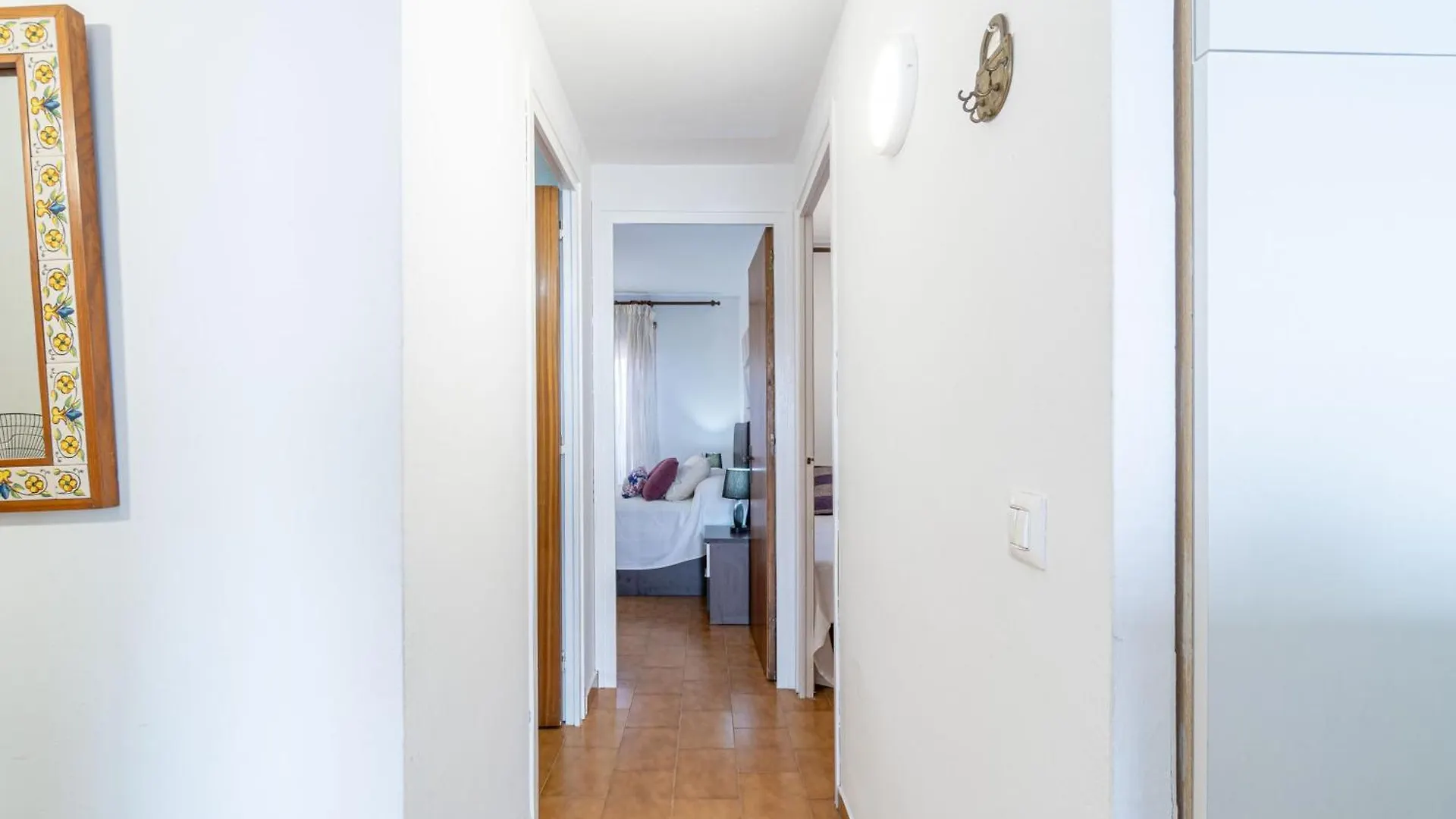 Basic Comfort Apartment Gran Reserva 0078 エンプリアブラバ